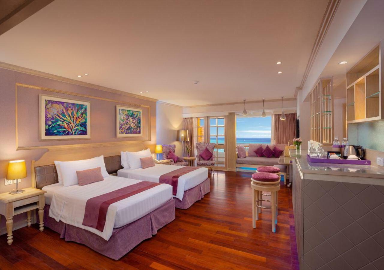 Diamond Suite Spa Bath